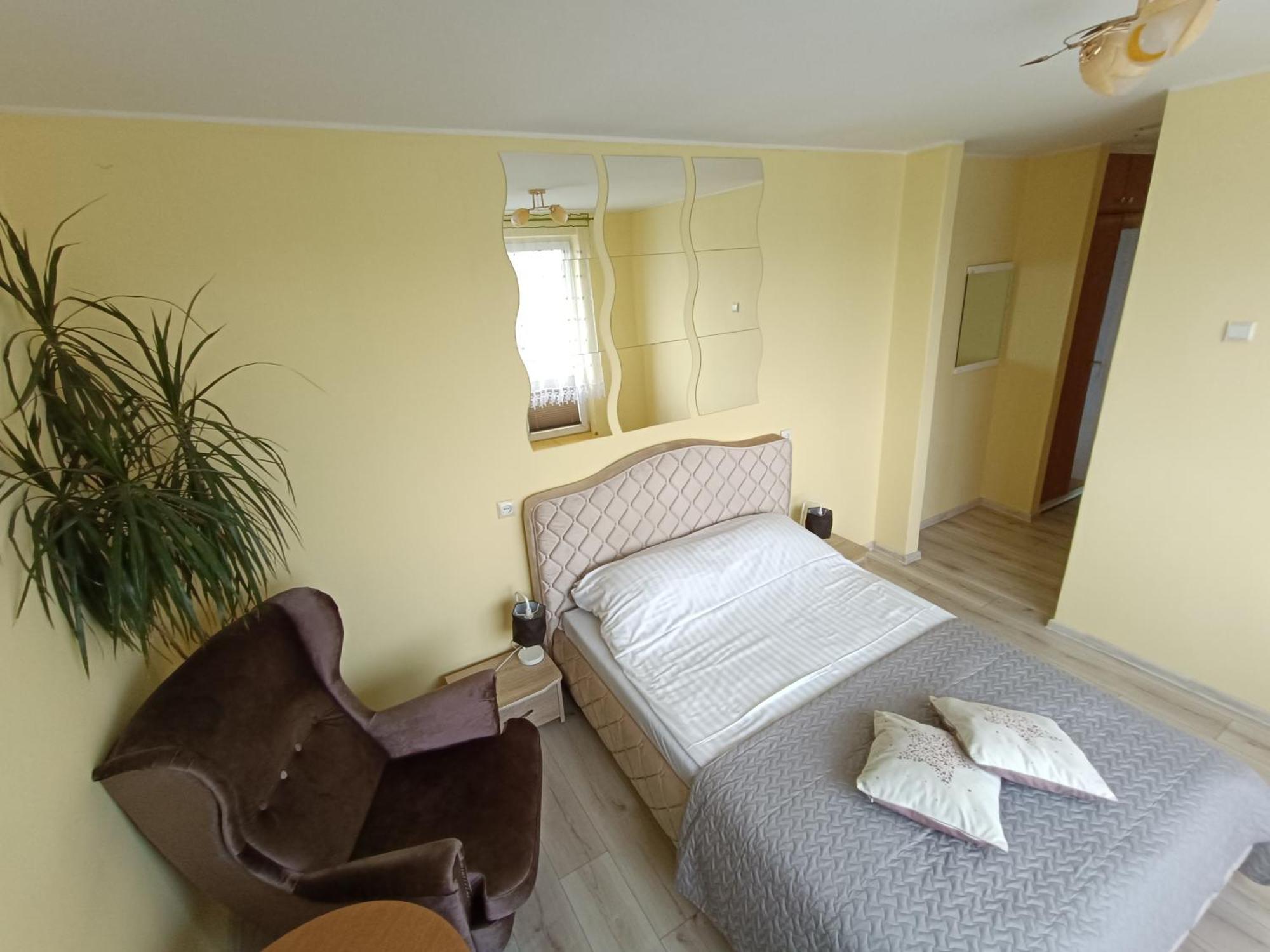 Hotel Viesbutis Jurbarkas Extérieur photo