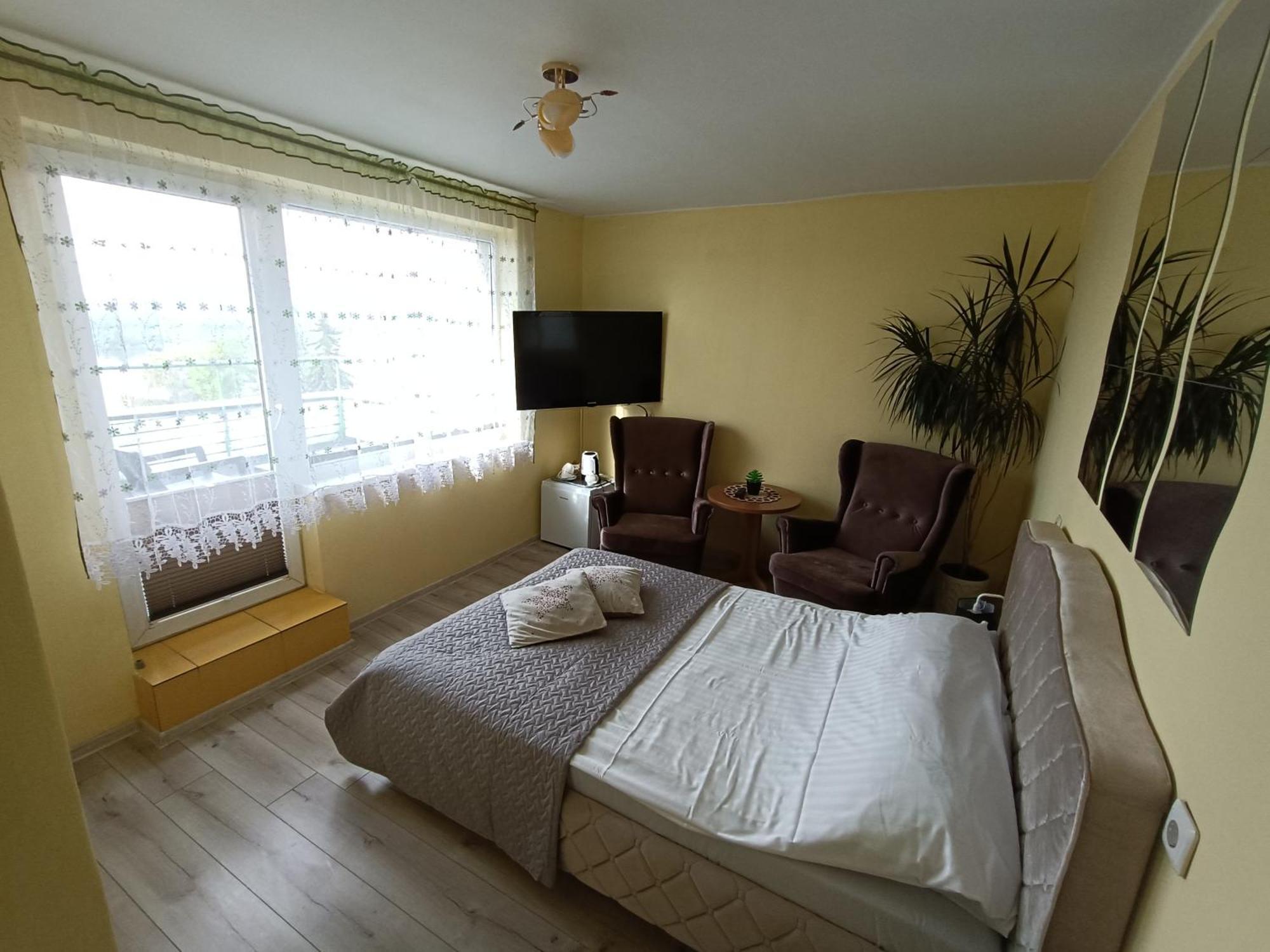 Hotel Viesbutis Jurbarkas Extérieur photo
