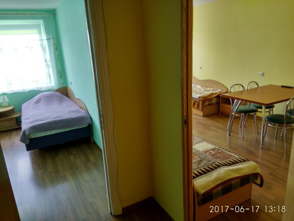 Hotel Viesbutis Jurbarkas Extérieur photo