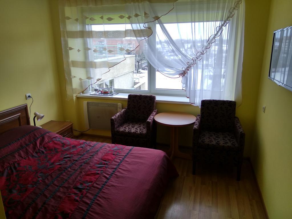 Hotel Viesbutis Jurbarkas Extérieur photo