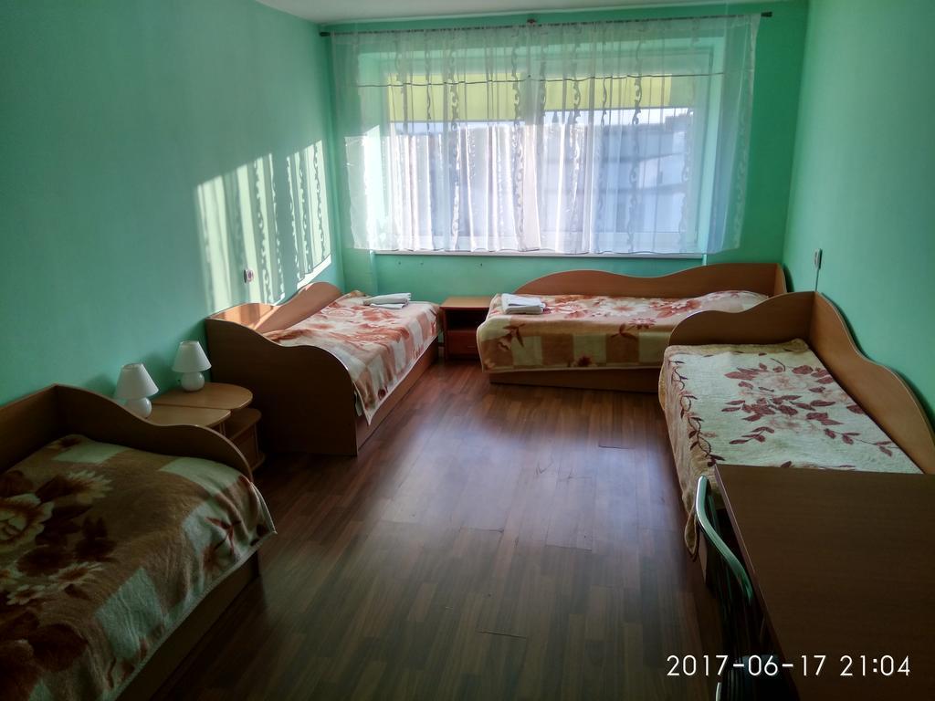 Hotel Viesbutis Jurbarkas Extérieur photo