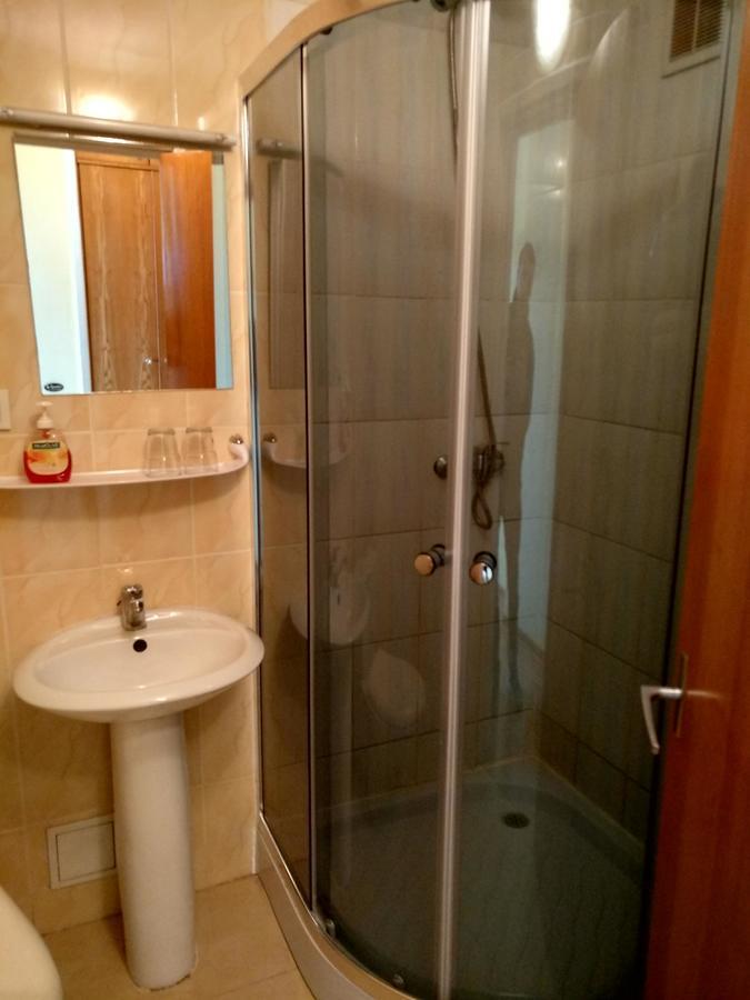 Hotel Viesbutis Jurbarkas Extérieur photo