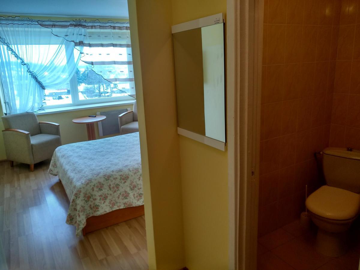 Hotel Viesbutis Jurbarkas Extérieur photo